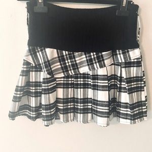 Wool Plaid Ruffle Skirt